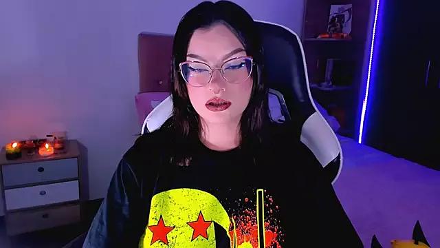 OphelianaRose33 from StripChat is Freechat