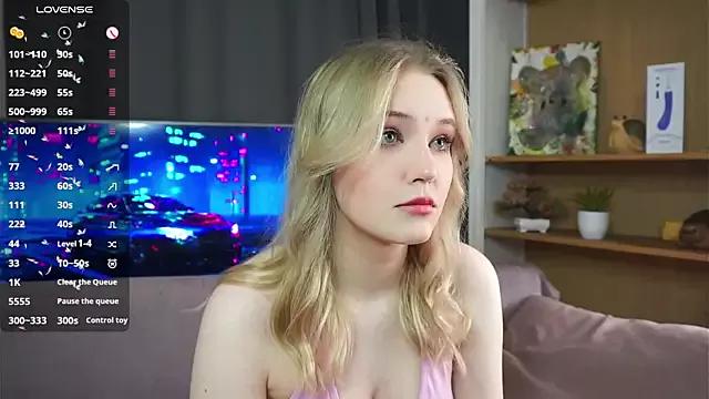 OraBIood from StripChat is Freechat
