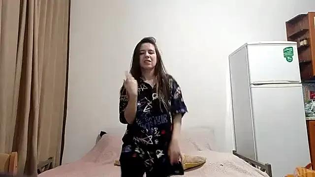 OrdinaIPit from StripChat is Freechat