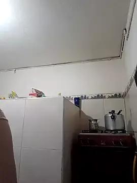 Oriana111 from StripChat is Freechat
