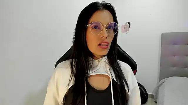 orianablake from StripChat is Freechat