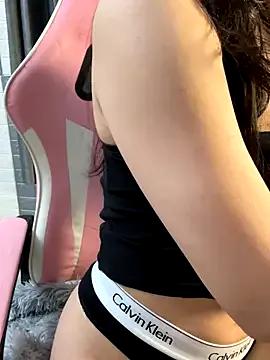 Orianna69 from StripChat is Freechat