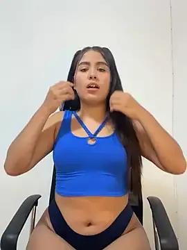 OriannaLuna from StripChat is Freechat