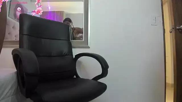 Try our streaming cams variety and talk on a personal level with our adorable girls streamers, showing off their bountiful shapes and dildos.