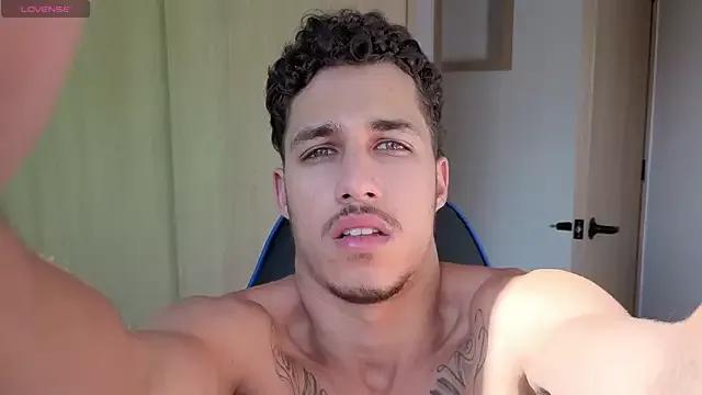 orionblaze69_ from StripChat is Freechat