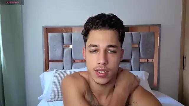 orionblaze69_ from StripChat is Freechat