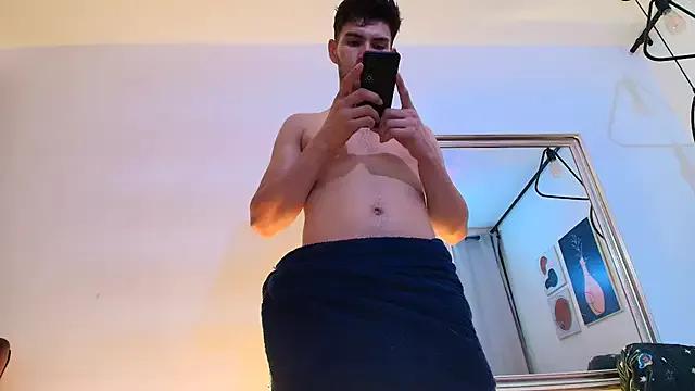 orlando_yate from StripChat is Freechat