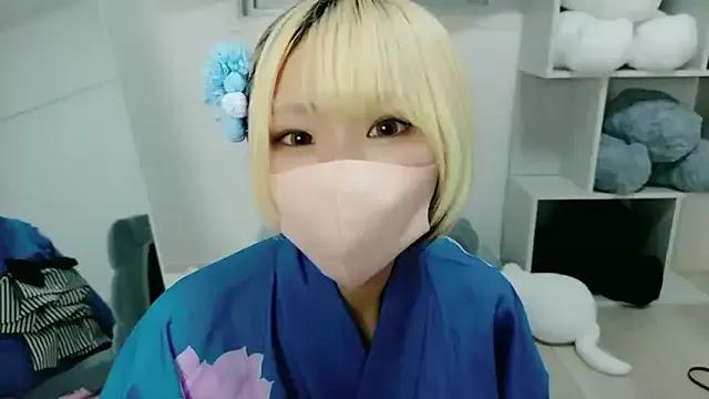otinpoMIRUKUchan from StripChat is Freechat