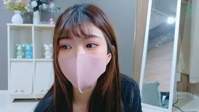 oto-X-cup on StripChat 