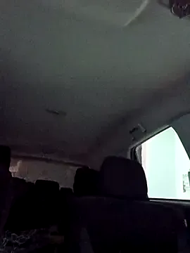 otterlover123 on StripChat 