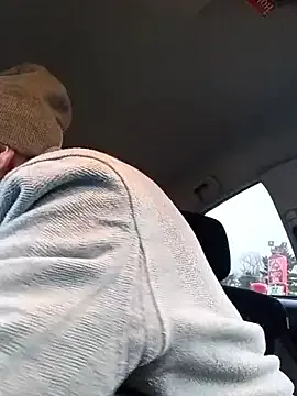 otterlover123 on StripChat 