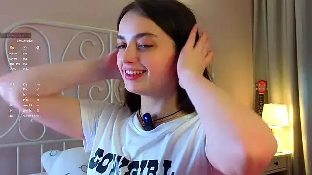 OttilieEsten from StripChat