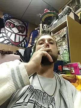 Ozomitro from StripChat