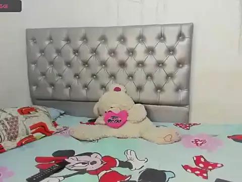 Try our streaming cams variety and talk on a personal level with our adorable girls streamers, showing off their bountiful shapes and dildos.