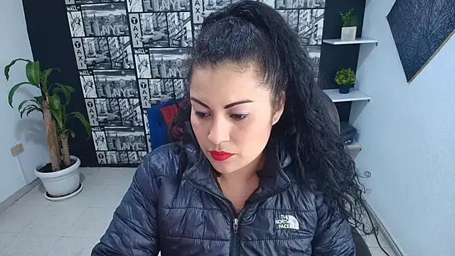 PamelaJohnsonn from StripChat is Freechat