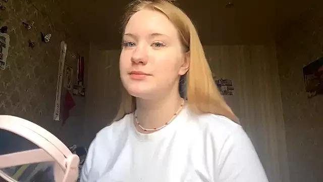 PandaFluff from StripChat