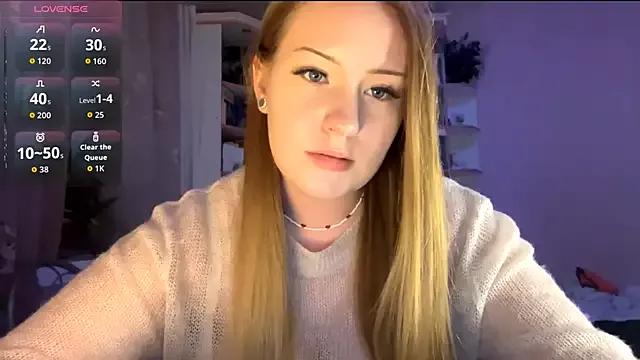 PandaFluff from StripChat