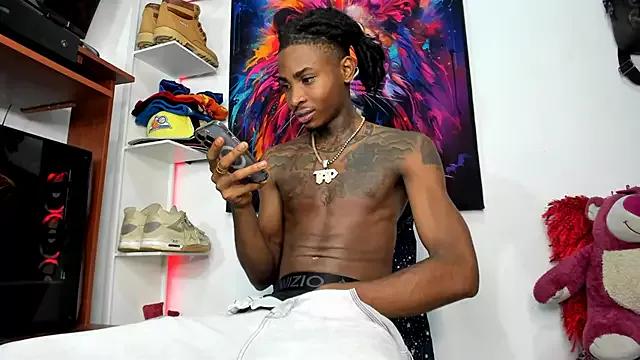 Pantera_black_21 from StripChat is Freechat