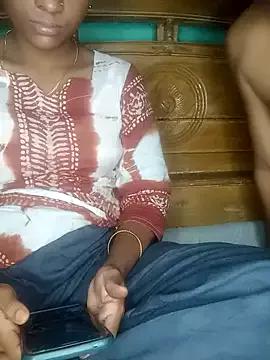 Papri_Couple from StripChat