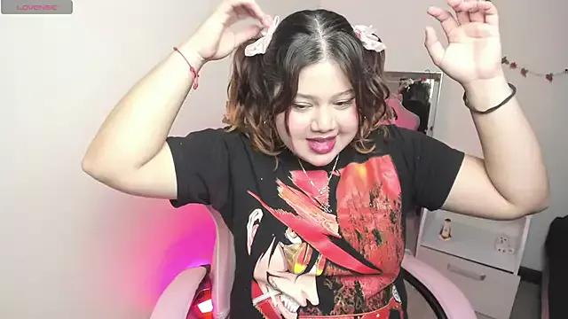 Try our streaming cams variety and talk on a personal level with our adorable girls streamers, showing off their bountiful shapes and dildos.