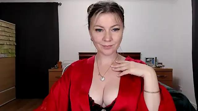 ParadiseAlina from StripChat is Freechat