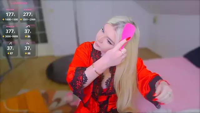ParadiseRose from StripChat