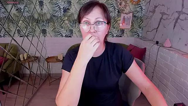 Try our streaming cams variety and talk on a personal level with our adorable girls streamers, showing off their bountiful shapes and dildos.