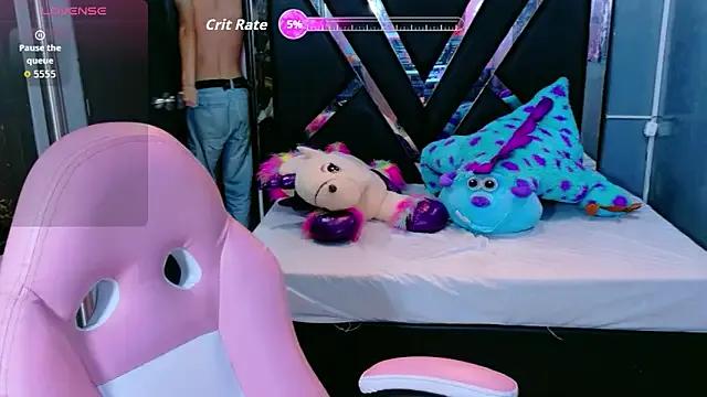 Try our streaming cams variety and talk on a personal level with our adorable girls streamers, showing off their bountiful shapes and dildos.