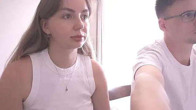 PashaAndMila from StripChat is Freechat