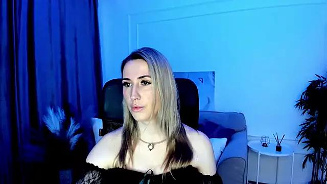 PassionGlow from StripChat