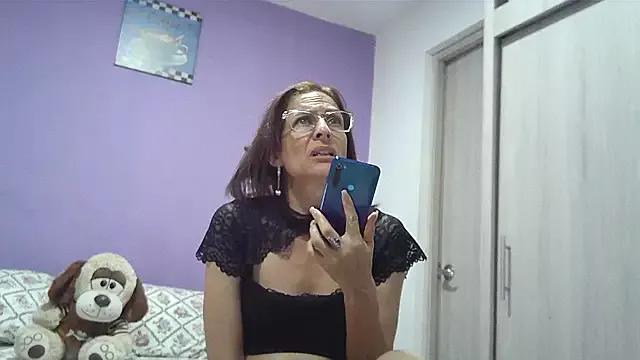 Try our streaming cams variety and talk on a personal level with our adorable girls streamers, showing off their bountiful shapes and dildos.