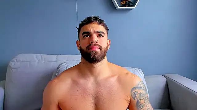 Paul_Phoenix from StripChat is Freechat