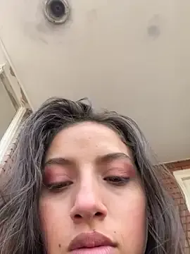 Paulett_Smith from StripChat is Freechat