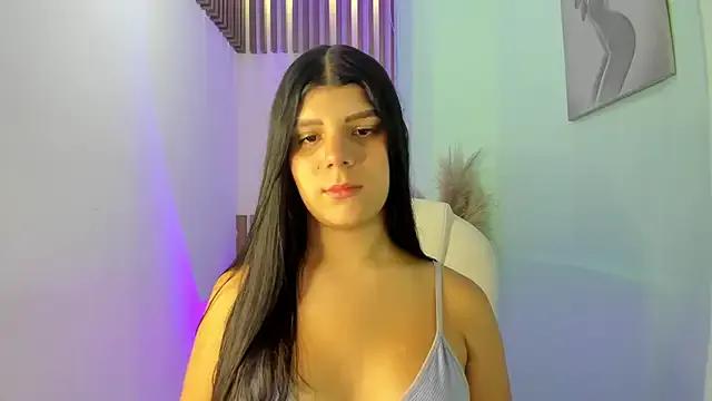 PauliinaBelle_ from StripChat