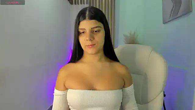 PauliinaBelle_ from StripChat