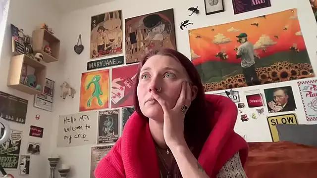 Try our streaming cams variety and talk on a personal level with our adorable girls streamers, showing off their bountiful shapes and dildos.