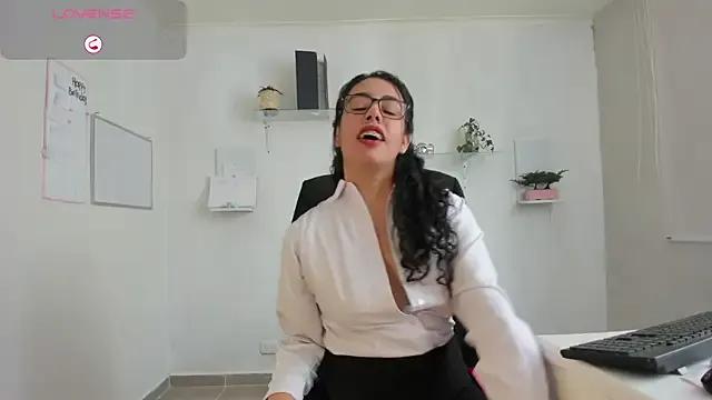 Try our streaming cams variety and talk on a personal level with our adorable girls streamers, showing off their bountiful shapes and dildos.