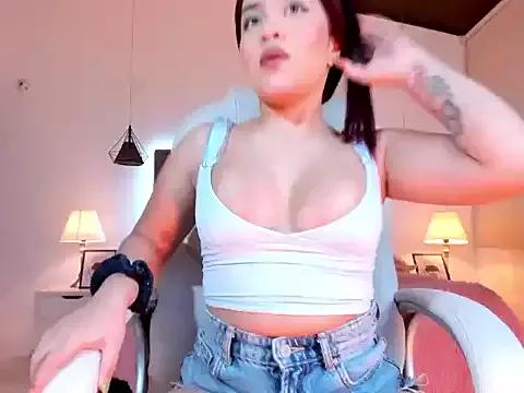 Paulina_Fiore_ from StripChat is Freechat