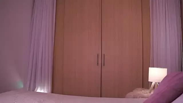 pauline__7 from StripChat is Freechat
