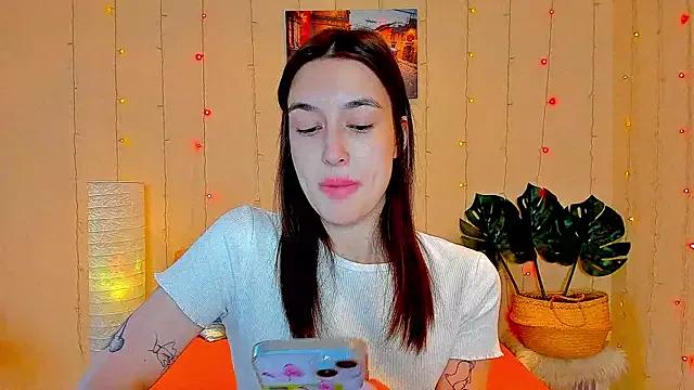 Pauline_Soul from StripChat is Freechat