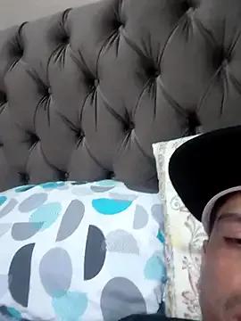 paulinhogostosinho from StripChat is Freechat