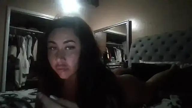 paysolina from StripChat is Freechat