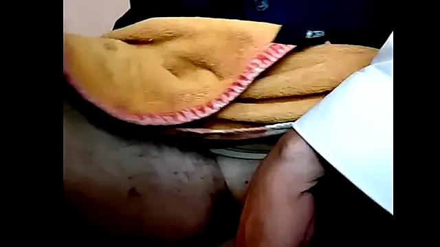 Pegg-fist-me from StripChat is Freechat