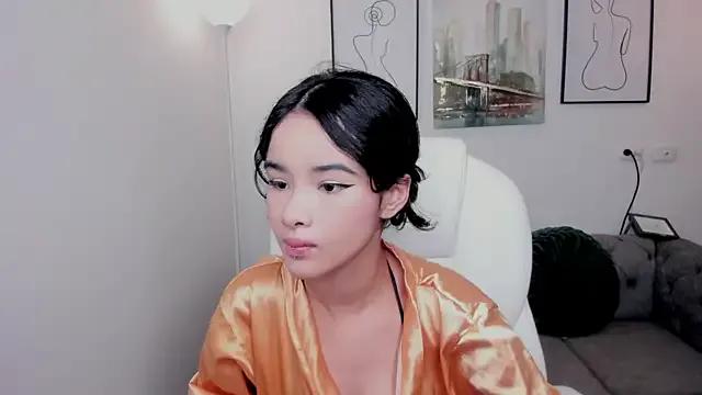 Try our streaming cams variety and talk on a personal level with our adorable girls streamers, showing off their bountiful shapes and dildos.