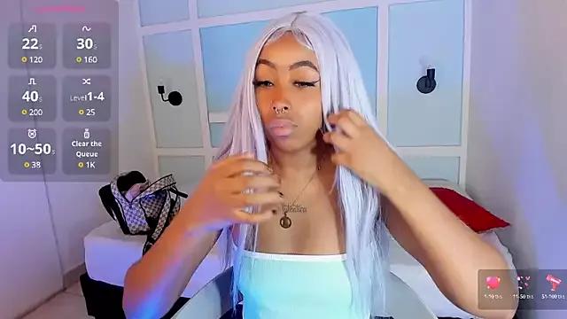 PenelopeKing9 from StripChat
