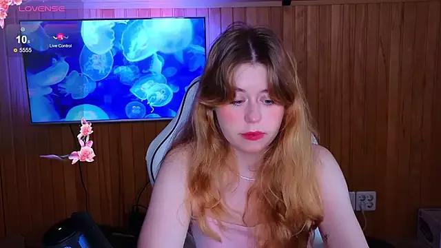 Penny_Staaar from StripChat