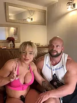 Interactive and cam to cam: Watch as these matured cam hosts flaunt their sensual apparel and spicy physiques on video!