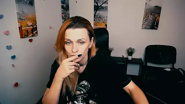 PeppyMia on StripChat 