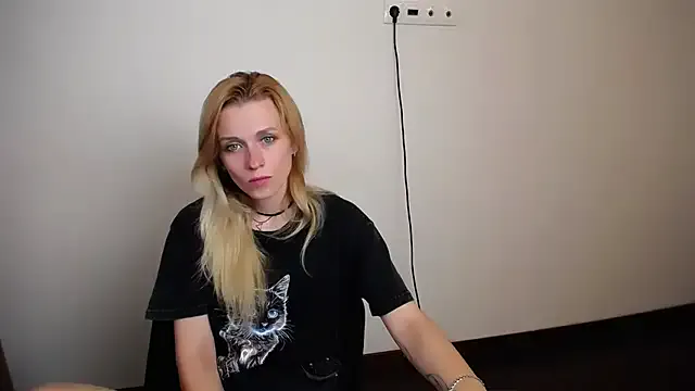 PeppyMia on StripChat 