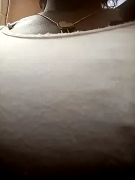 Petite_li from StripChat is Freechat